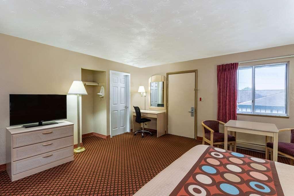 Motel Super 8 By Wyndham Marysville/port Huron Area Marysville