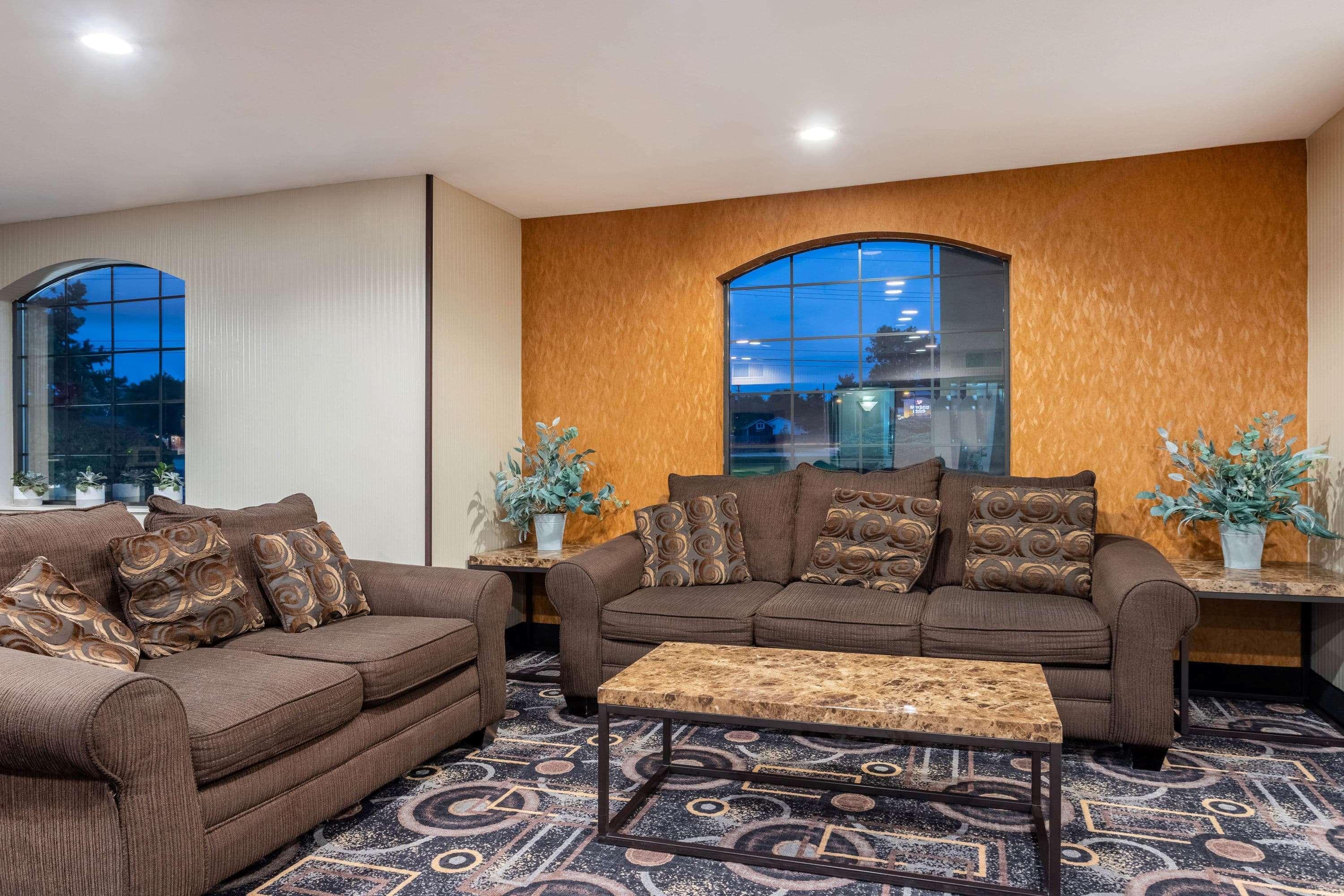 Super 8 By Wyndham Marysville/port Huron Area Motel Marysville