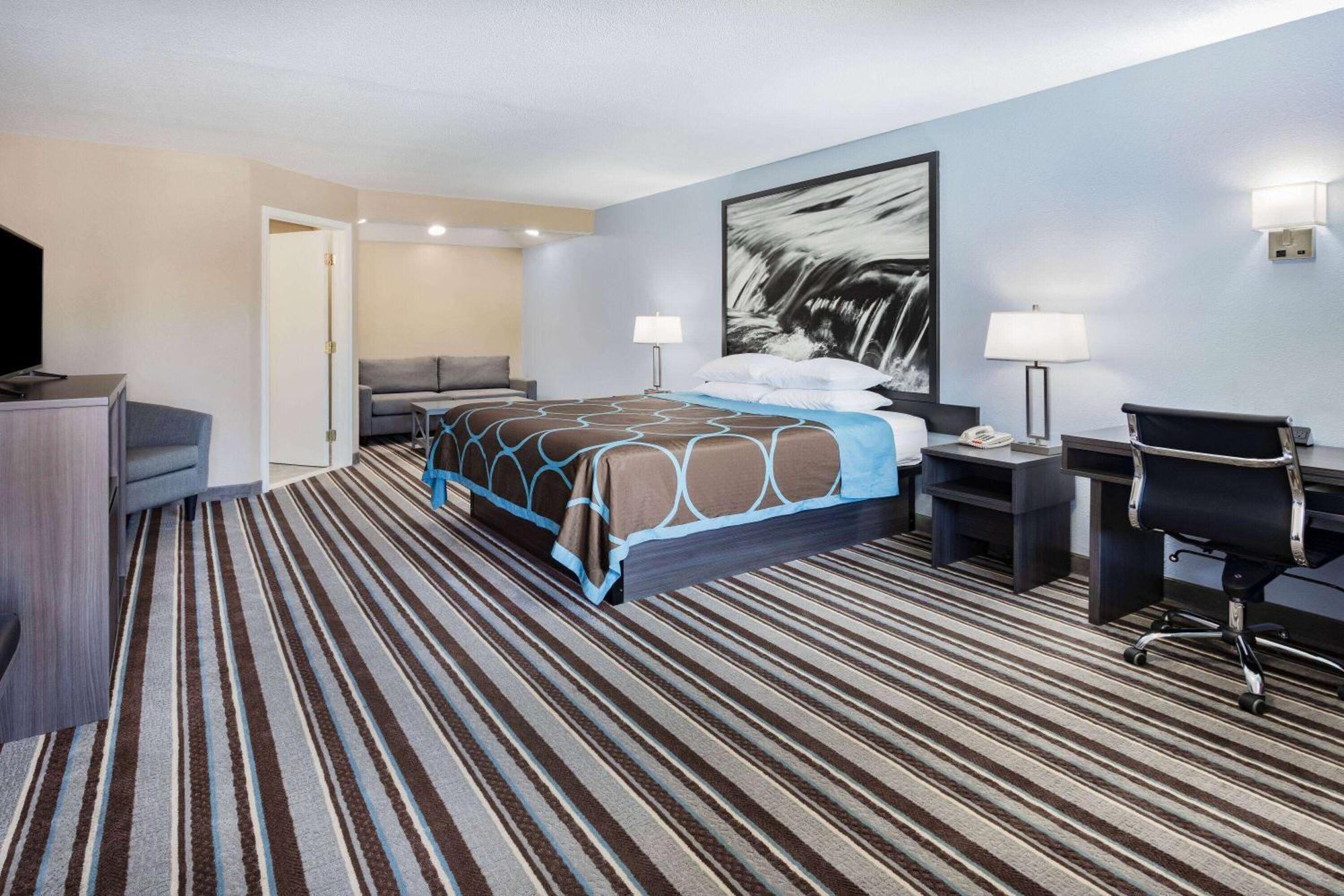 Super 8 By Wyndham Marysville/port Huron Area Motel Marysville